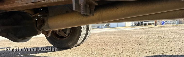 image for item FB0731 2003 Chevrolet Express 3500 box truck