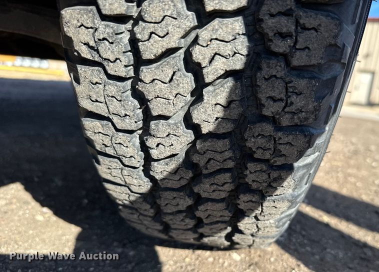 image for item FB0731 2003 Chevrolet Express 3500 box truck