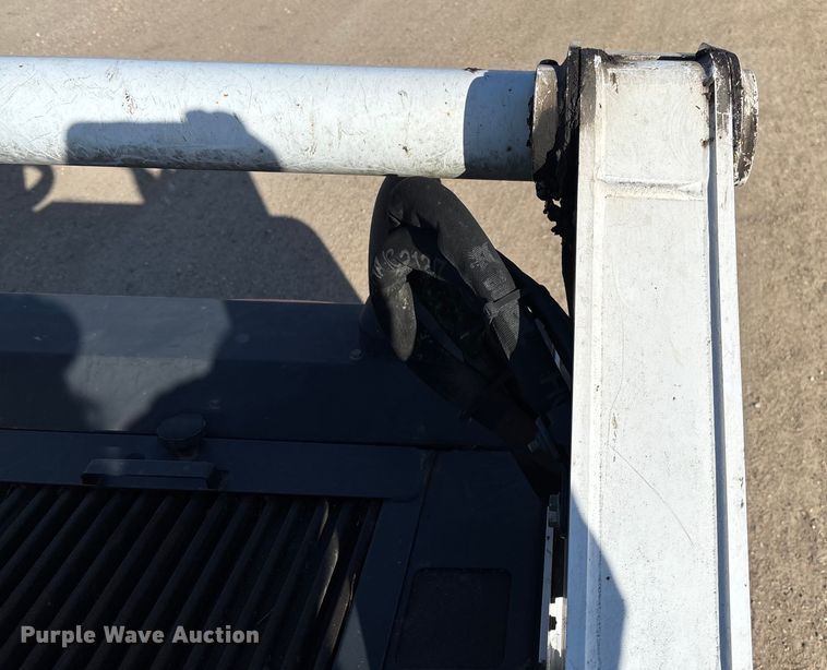 image for item FB2989 2016 Bobcat T750 tracked skid steer loader