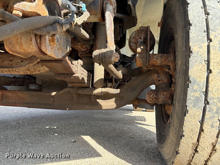 image for item FB2990 2007 International 7500 SFA dump truck