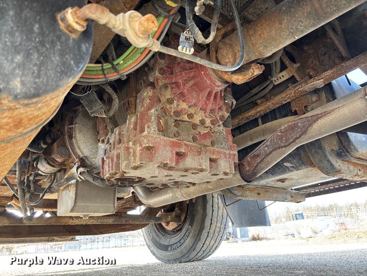 image for item FB2990 2007 International 7500 SFA dump truck