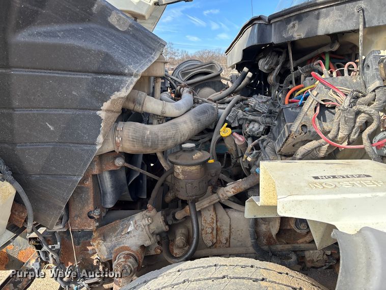 image for item FB2990 2007 International 7500 SFA dump truck