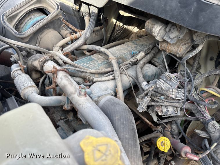 image for item FB2990 2007 International 7500 SFA dump truck