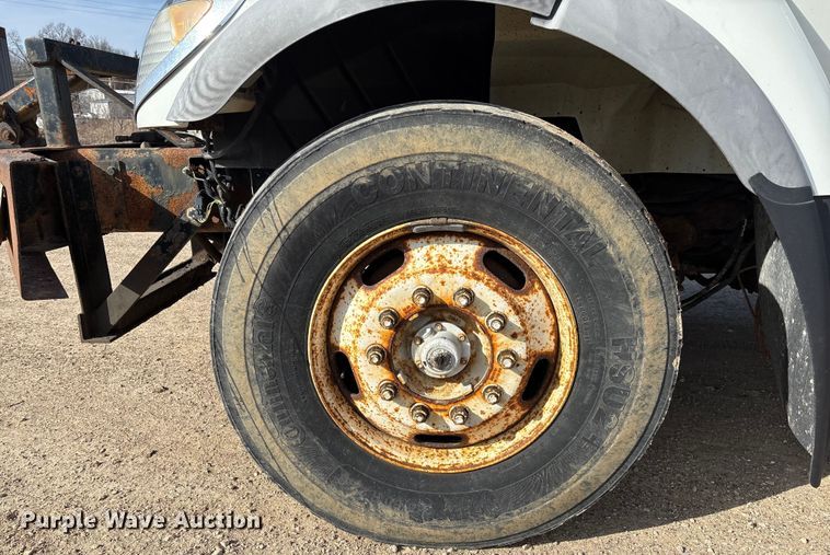 image for item FB2990 2007 International 7500 SFA dump truck