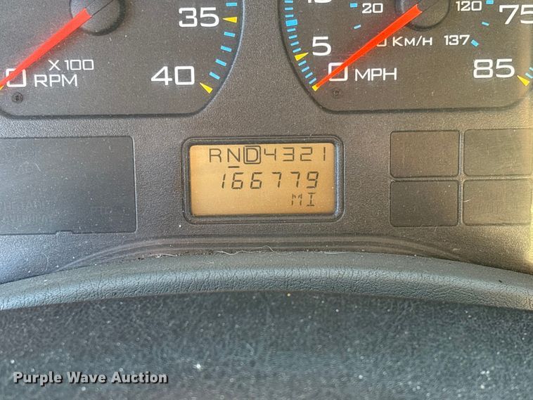 image for item FB2992 2005 International 7400 dump truck