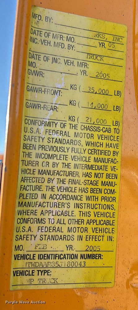 image for item FB2992 2005 International 7400 dump truck