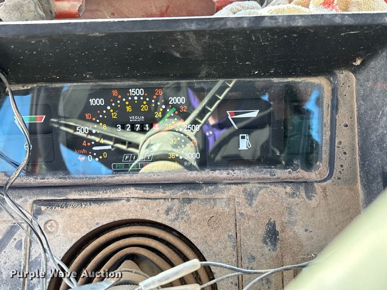 image for item FB2994 Fiat 80-90/20/I tractor