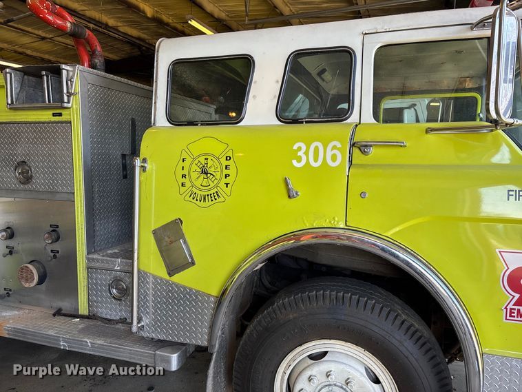 image for item FB2996 1980 Ford 8000 pumper fire truck