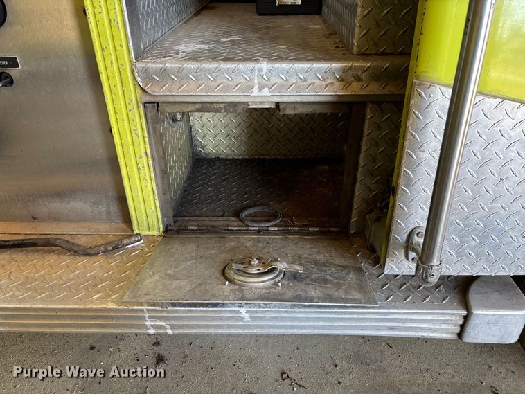 image for item FB2996 1980 Ford 8000 pumper fire truck