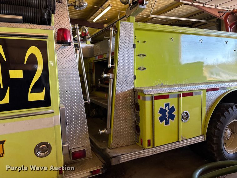 image for item FB2996 1980 Ford 8000 pumper fire truck