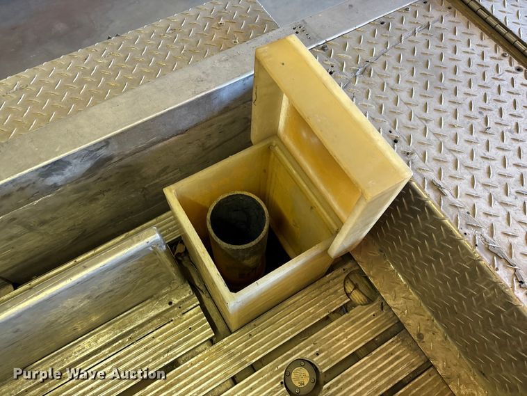 image for item FB2996 1980 Ford 8000 pumper fire truck