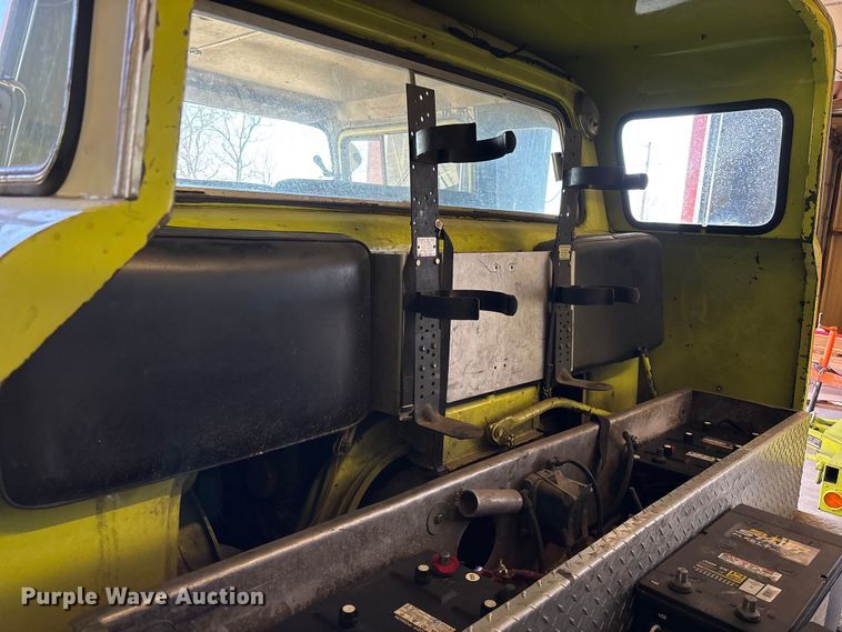 image for item FB2996 1980 Ford 8000 pumper fire truck