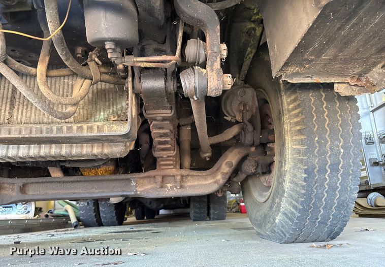 image for item FB2996 1980 Ford 8000 pumper fire truck