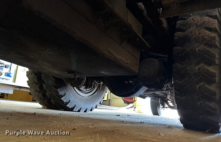 image for item FB2996 1980 Ford 8000 pumper fire truck