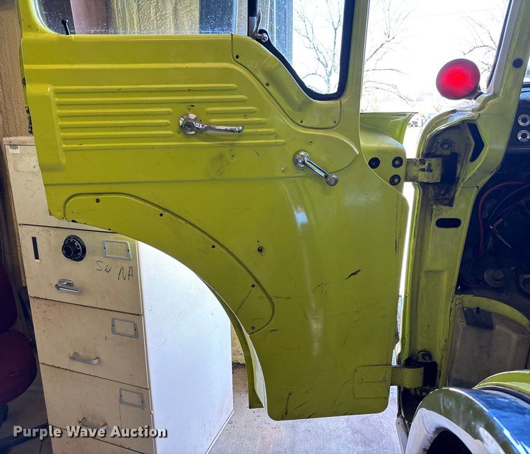 image for item FB2996 1980 Ford 8000 pumper fire truck