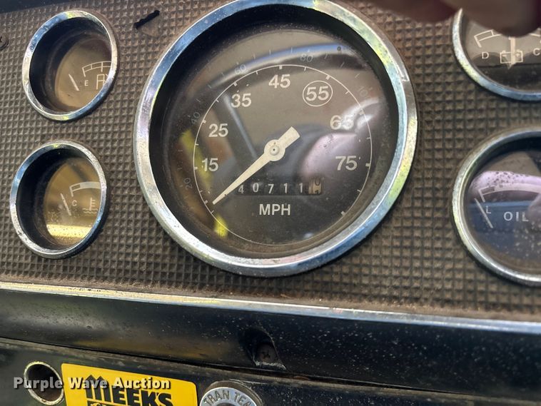 image for item FB2996 1980 Ford 8000 pumper fire truck