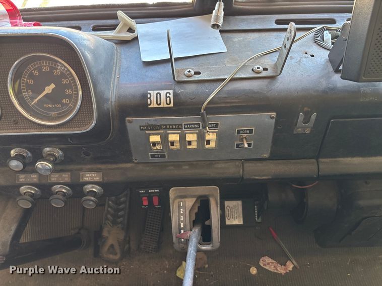 image for item FB2996 1980 Ford 8000 pumper fire truck