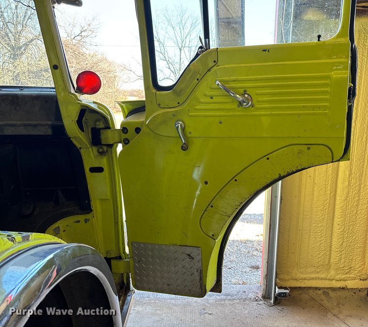 image for item FB2996 1980 Ford 8000 pumper fire truck