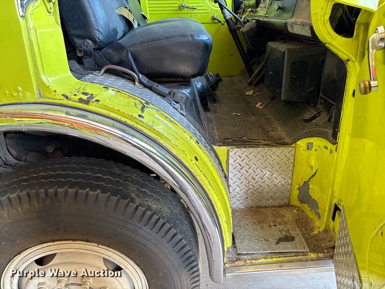 image for item FB2996 1980 Ford 8000 pumper fire truck