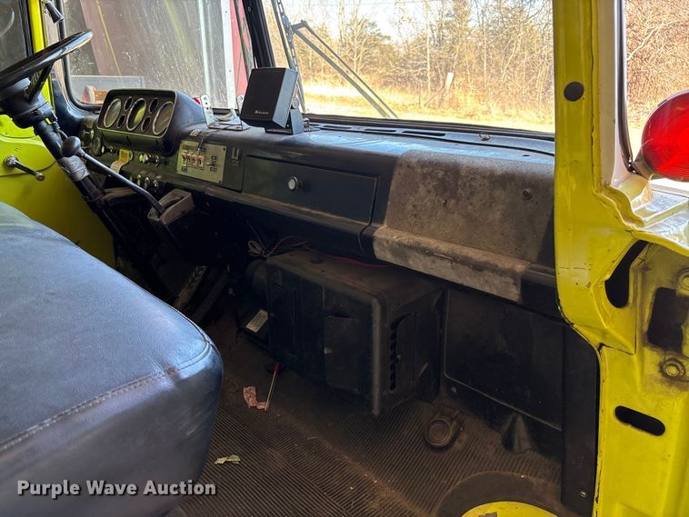 image for item FB2996 1980 Ford 8000 pumper fire truck