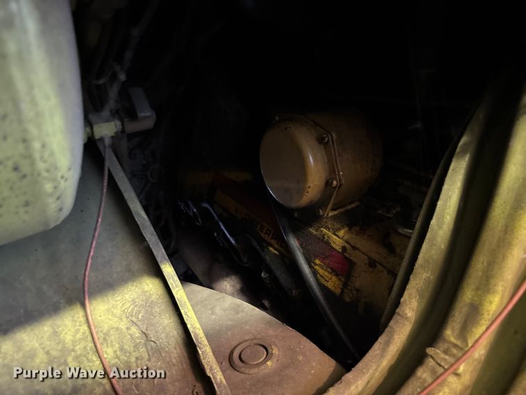 image for item FB2996 1980 Ford 8000 pumper fire truck