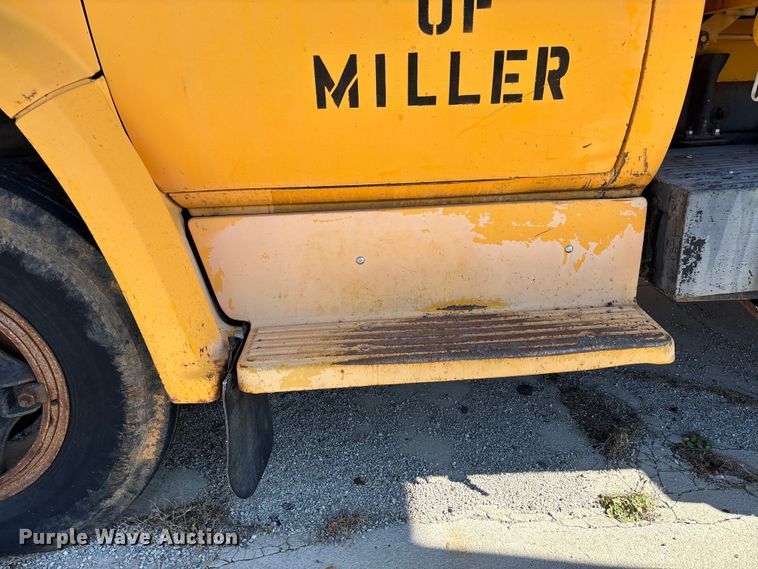 image for item FB2997 1987 Chevrolet C70 dump truck