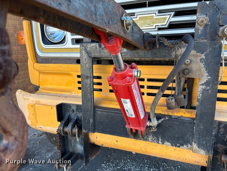 image for item FB2997 1987 Chevrolet C70 dump truck