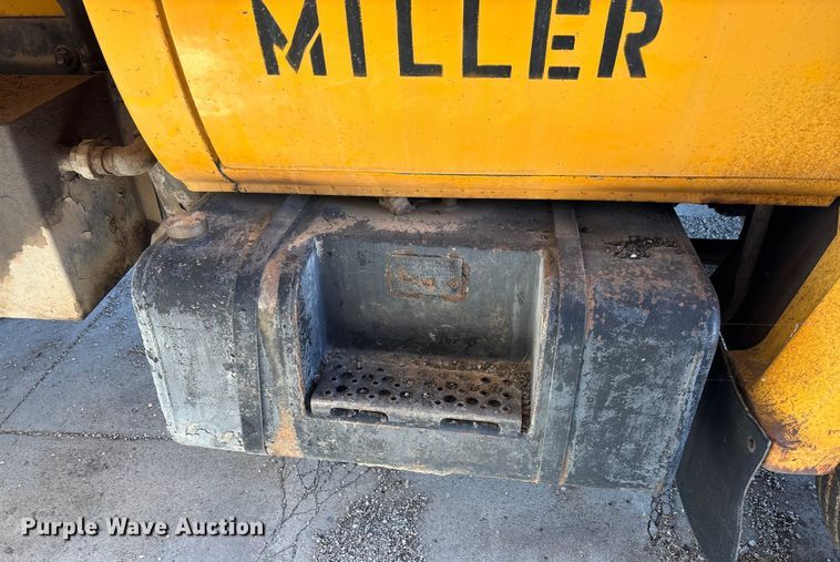 image for item FB2997 1987 Chevrolet C70 dump truck