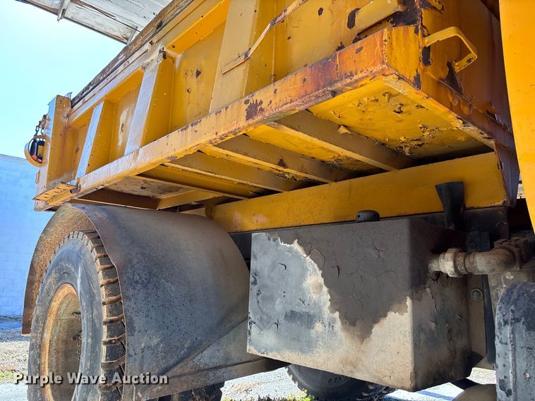 image for item FB2997 1987 Chevrolet C70 dump truck