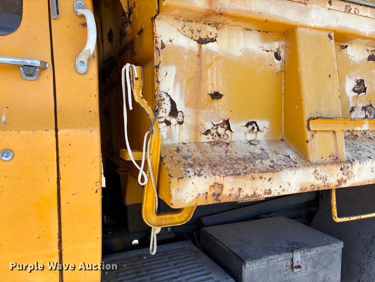 image for item FB2997 1987 Chevrolet C70 dump truck