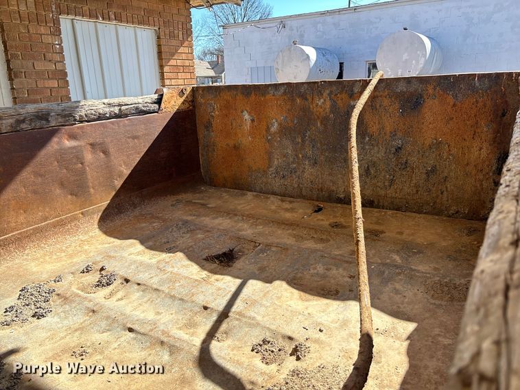 image for item FB2997 1987 Chevrolet C70 dump truck