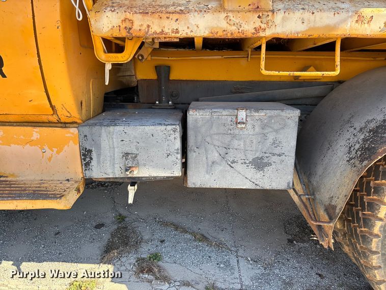 image for item FB2997 1987 Chevrolet C70 dump truck