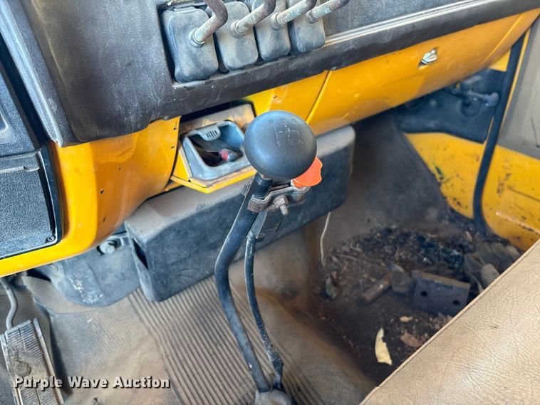 image for item FB2997 1987 Chevrolet C70 dump truck