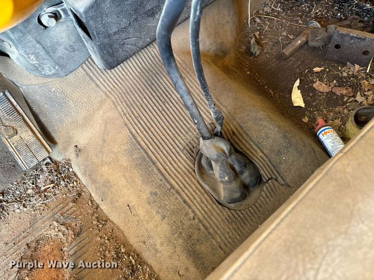 image for item FB2997 1987 Chevrolet C70 dump truck