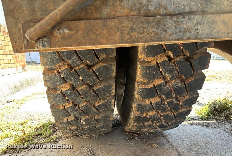 image for item FB2997 1987 Chevrolet C70 dump truck