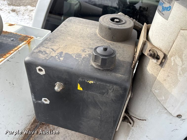 image for item FB3489 2009 Dodge Ram 5500 bucket truck