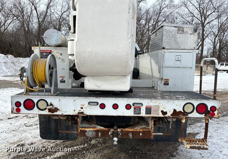 image for item FB3489 2009 Dodge Ram 5500 bucket truck