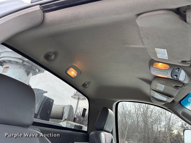 image for item FB3489 2009 Dodge Ram 5500 bucket truck