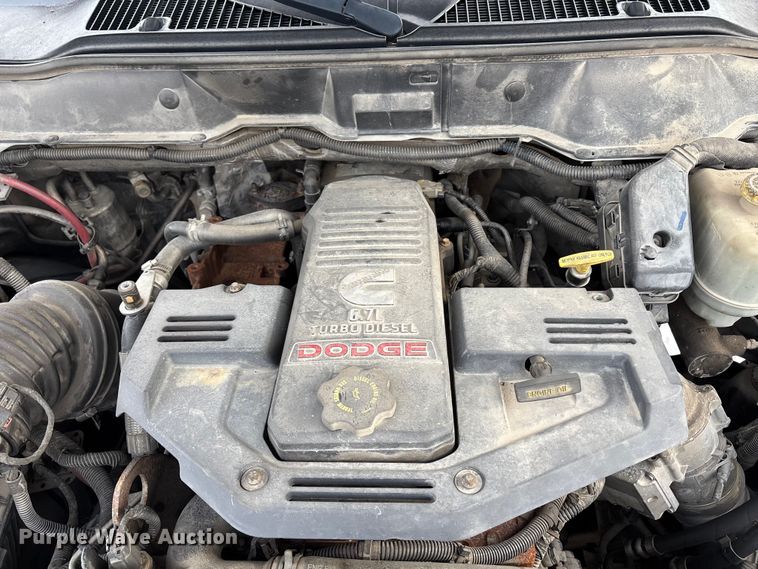 image for item FB3489 2009 Dodge Ram 5500 bucket truck