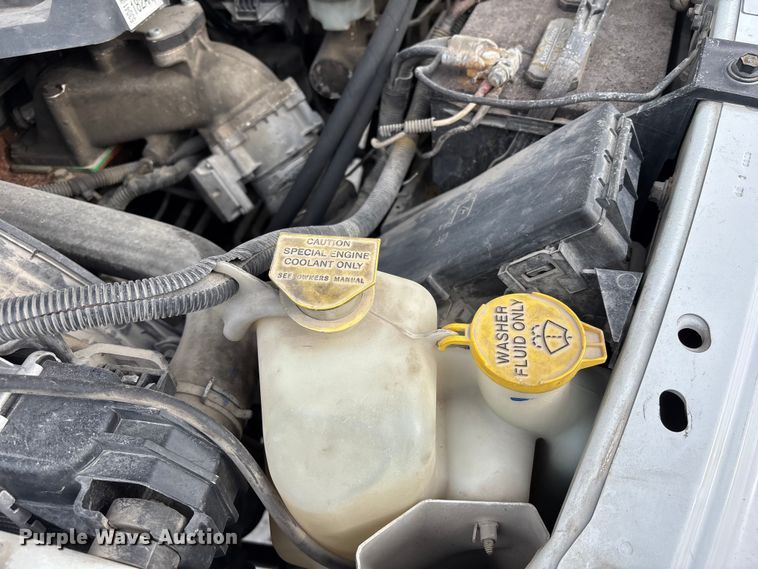 image for item FB3489 2009 Dodge Ram 5500 bucket truck