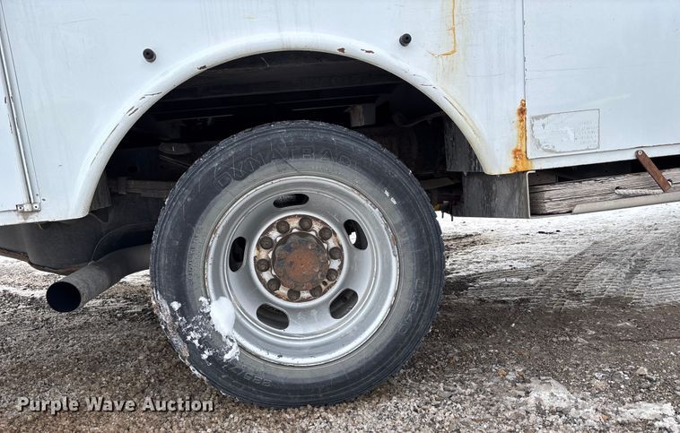 image for item FB3489 2009 Dodge Ram 5500 bucket truck