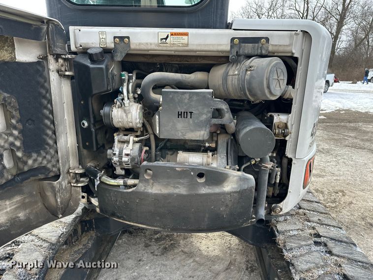 image for item FB3490 2005 Bobcat 435 mini excavator