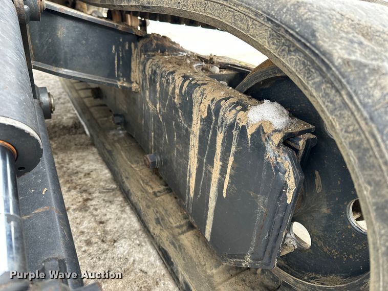 image for item FB3490 2005 Bobcat 435 mini excavator