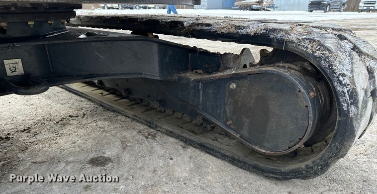 image for item FB3490 2005 Bobcat 435 mini excavator