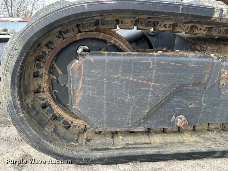 image for item FB3490 2005 Bobcat 435 mini excavator