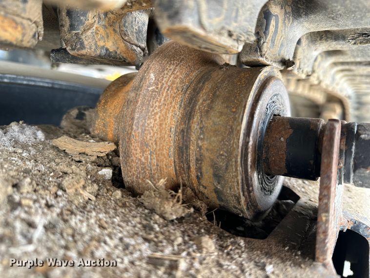 image for item FB3490 2005 Bobcat 435 mini excavator