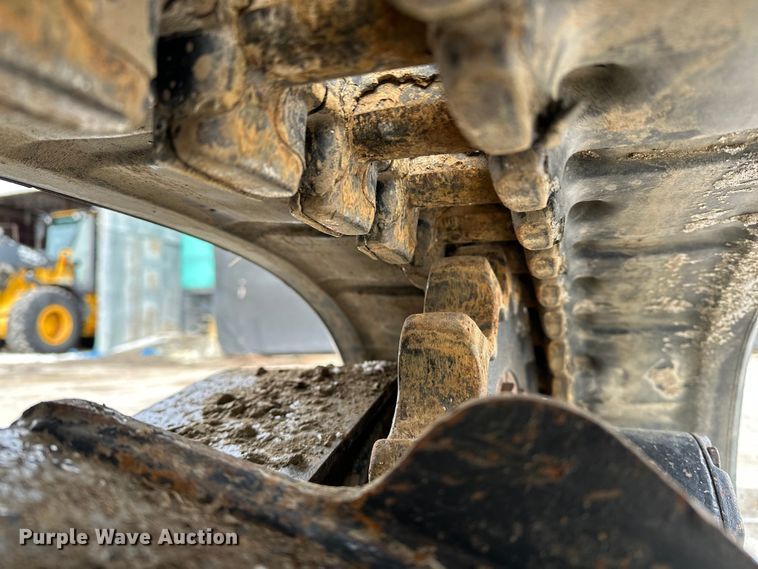 image for item FB3490 2005 Bobcat 435 mini excavator