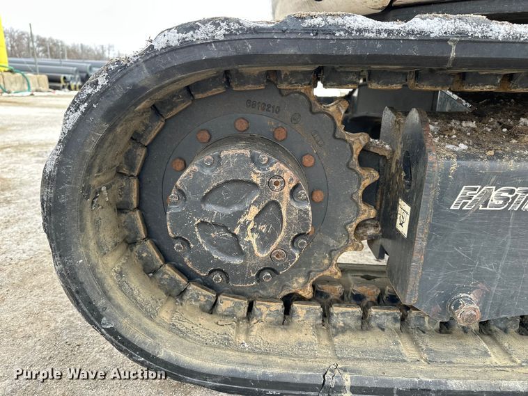 image for item FB3490 2005 Bobcat 435 mini excavator