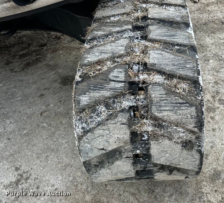 image for item FB3490 2005 Bobcat 435 mini excavator