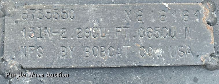 image for item FB3490 2005 Bobcat 435 mini excavator